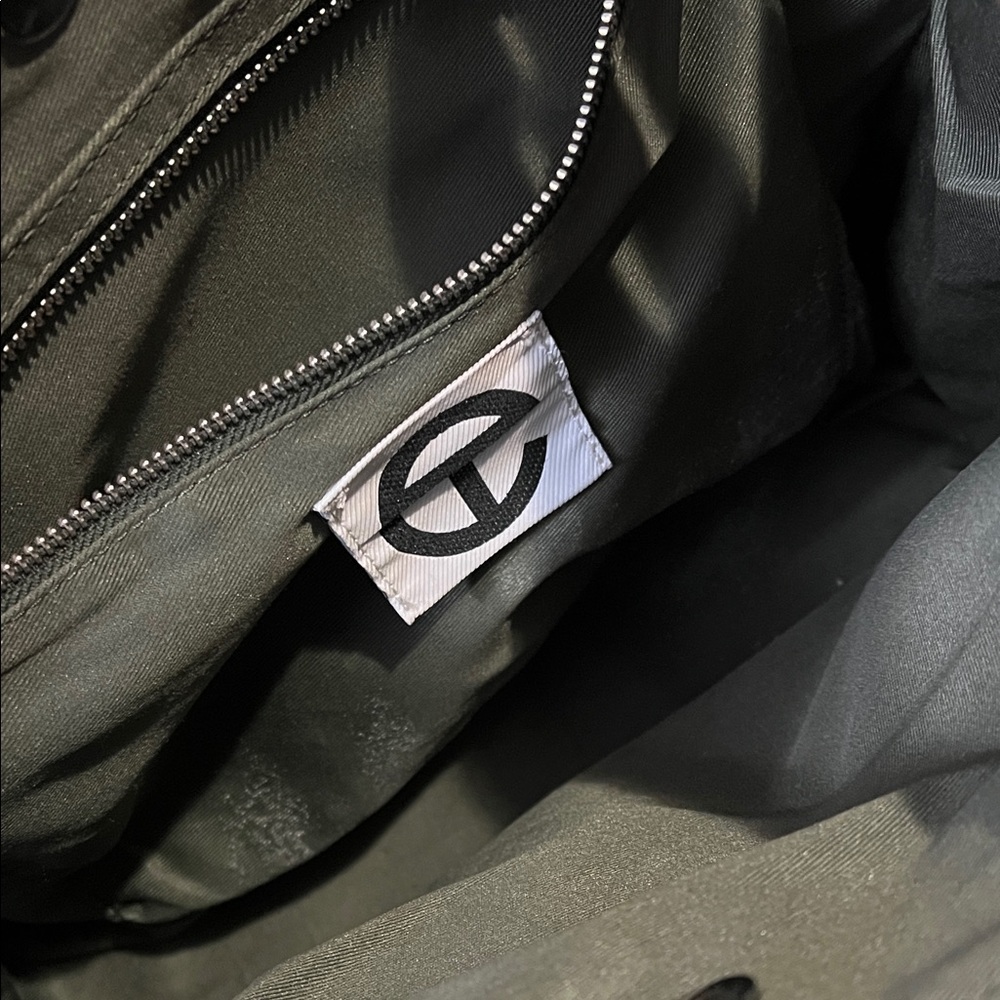 Telfar Handbag - Picture 2 of 4